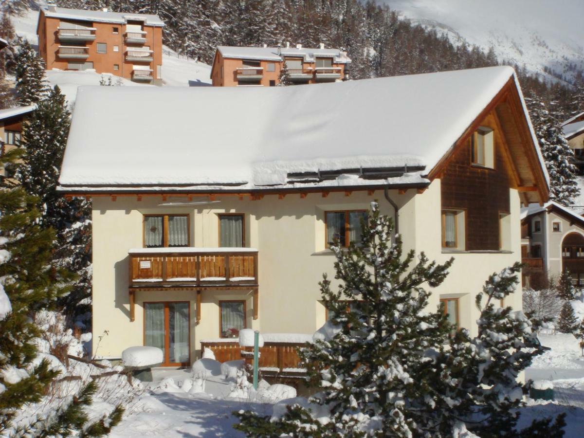 Crusch 32 Apartman Samedan Kültér fotó
